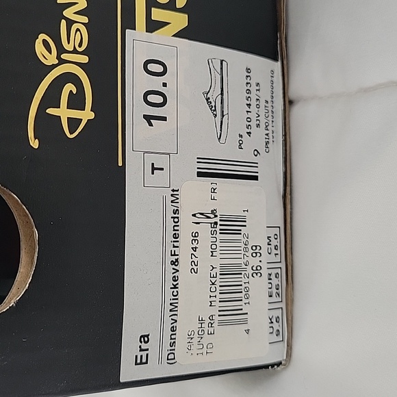 Vintage Van's Mickey and Friends - Picture 5 of 5